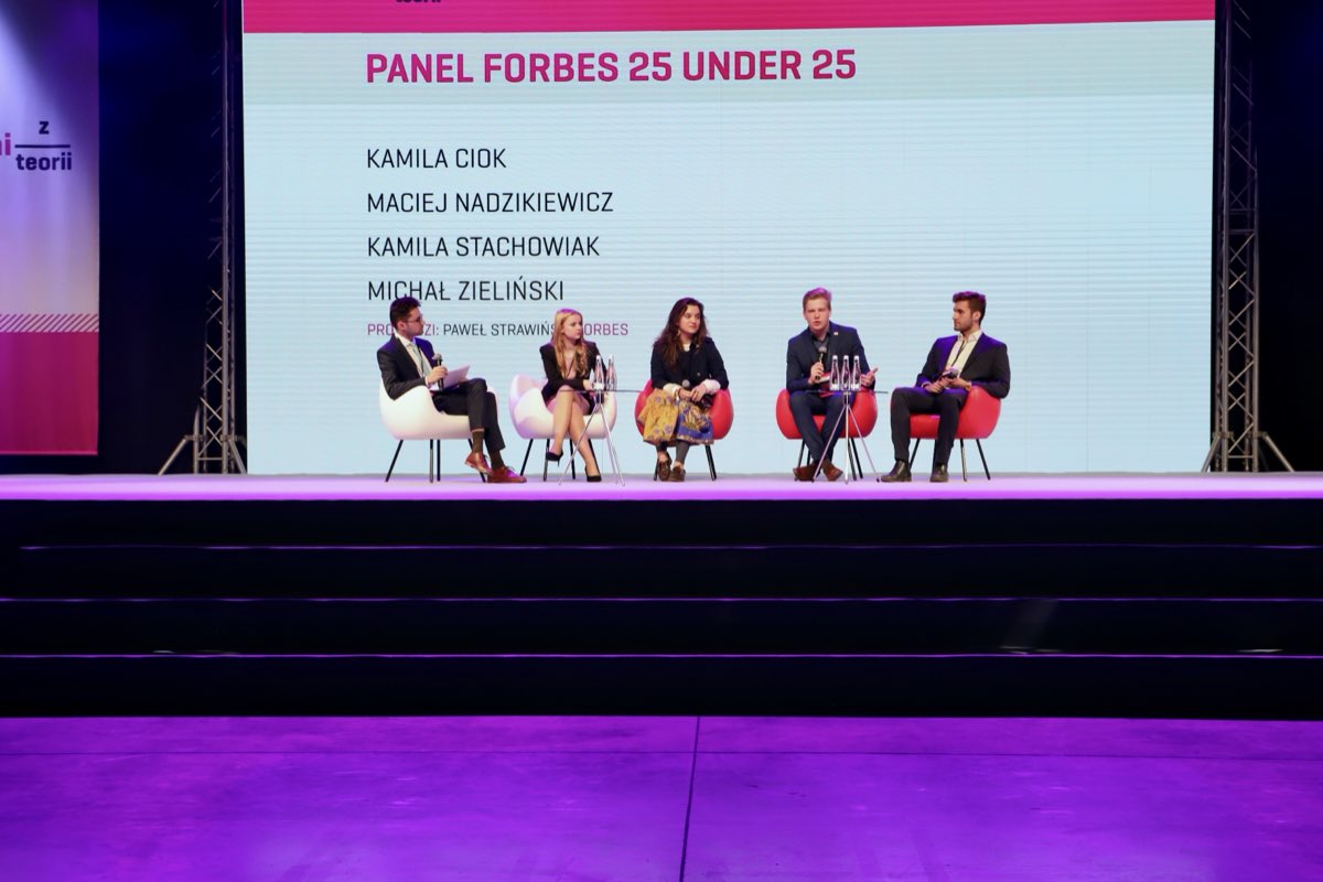 Forbes 25 Under 25 panel on stage in Warsaw.